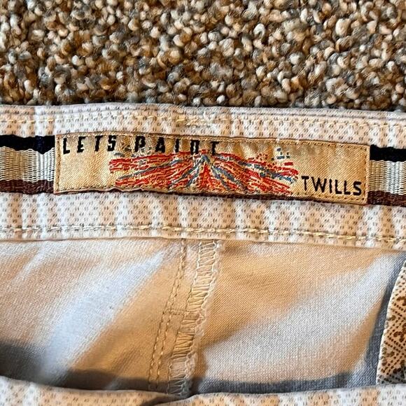 Twills "Let's Paint" Men's Light Khaki Pant.  42x27. - Picture 7 of 7